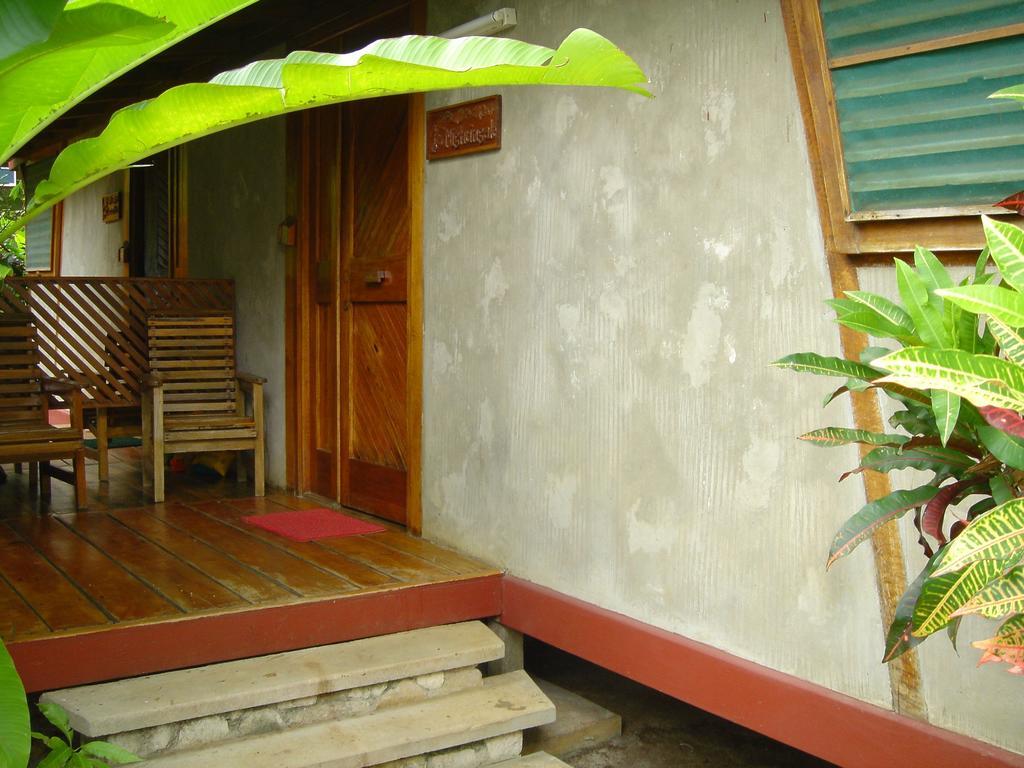 Whistling Bird Hotell Negril Eksteriør bilde