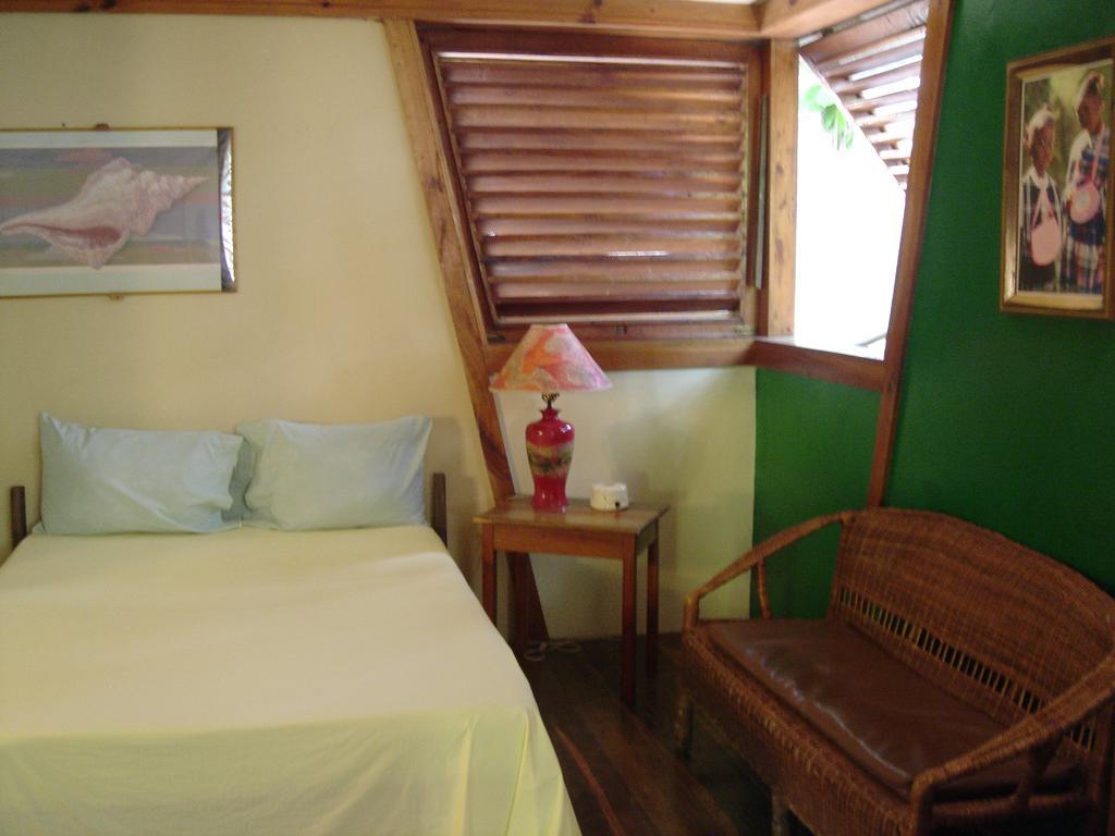 Whistling Bird Hotell Negril Eksteriør bilde